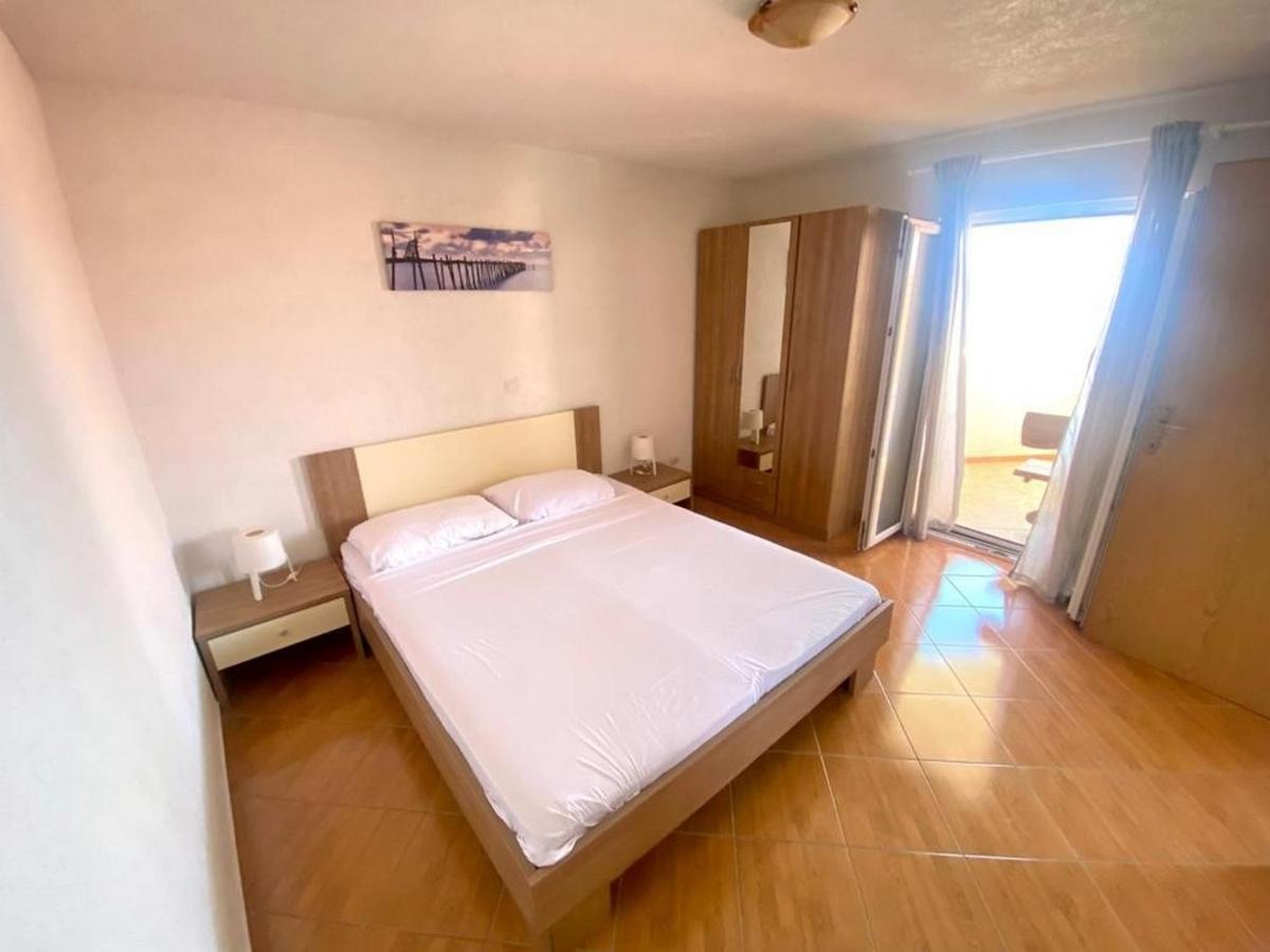Seaside Secluded Apartments Cove Tvrdni Dolac, Hvar - 12655 Gdinj Exterior photo